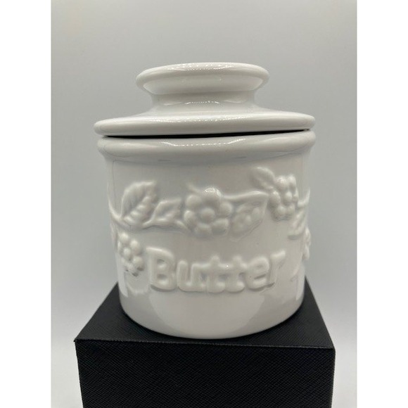 French Butter Bell Keeper Crock White Ceramic Embossed Lid Ceramic Tremain, Inc. - Picture 1 of 3
